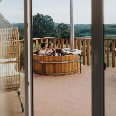 Woodparadise Chalet *