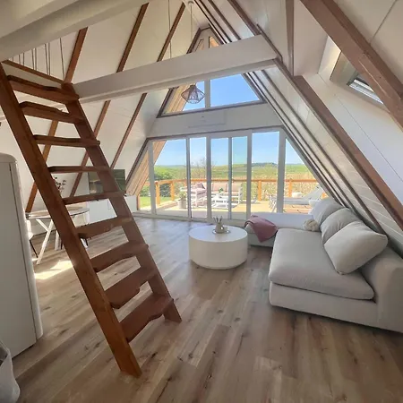Woodparadise Chalet
