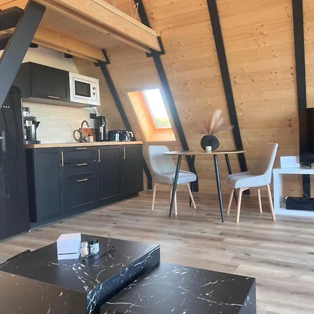 Woodparadise بيت للعطل